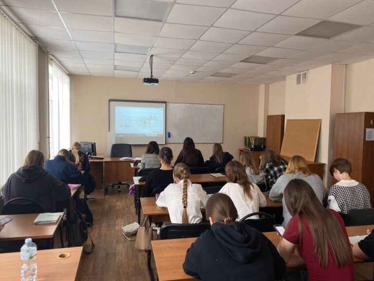 Сегодня студенты нашего колледжа приняли участие во Всероссийской патриотической акции «Факты Победы» на образовательной платформе «Юрайт», посвященной 80-летию Великой Победы!